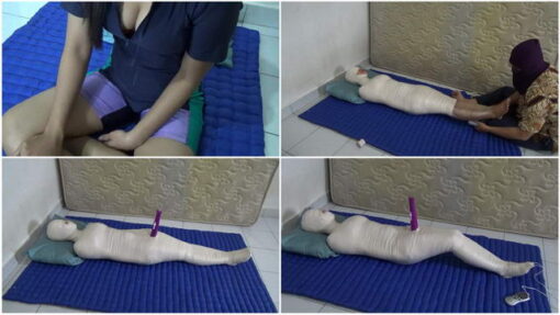 [RM053] A sexy girl is tightly wrapped and stimulated with a vibrator