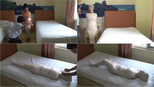 [RM120] Cocoa-Soft Collaboration: 150 cm girl is mummified and is subjected to breathplay torture
