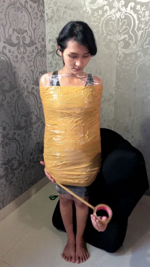 [RM123] Cocoa-Soft Collaboration: 150 cm Girl Wrapped Into Mummy In 6 Layers Making Her Body Stiff - Image 2
