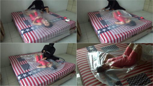 [RM139] For the first time, a girl was put in plastic and vacuumed, making her frightened and struggling violently