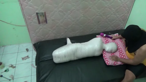[RM103] The beautiful girl is wrapped in Hogtied and her head is wrapped in a plastic bag - Image 5