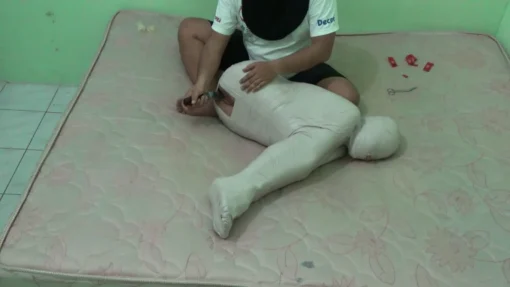 [RM102X] This Little Girl Didn't Expect To Be Given Dildo Stimulation While Wrapped In A Mummy - Image 4
