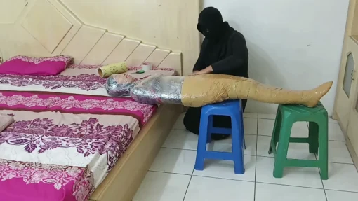 [RM149] A girl was mummified so tight it was up to 6 layers and made her body stiff - Image 5