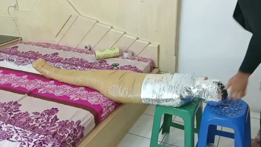 [RM149] A girl was mummified so tight it was up to 6 layers and made her body stiff - Image 6
